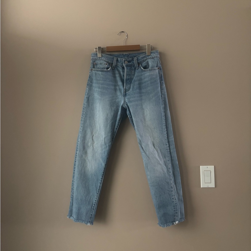 Levi’s wedgie Jean